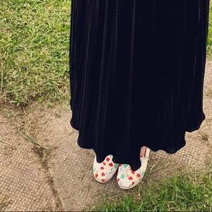 Limited edition toms school flats